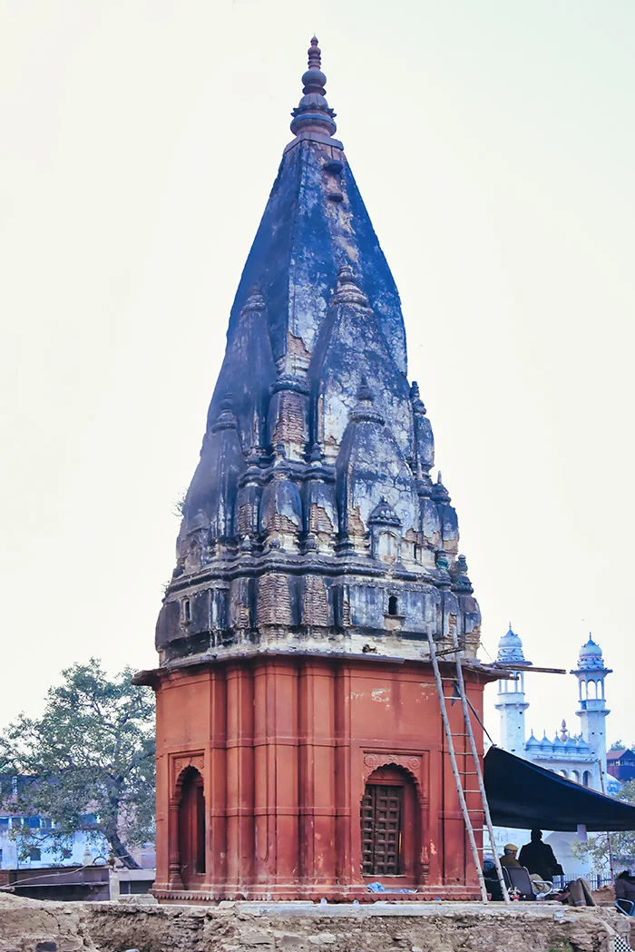 Akucheshwar Temple