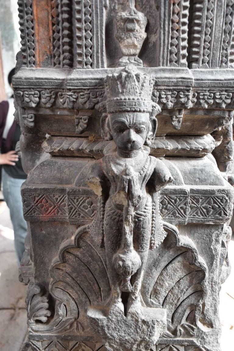 Deity, Base (kumbhika) of inner pillar, right side, South face, Mandapa, Putli Bai Temple