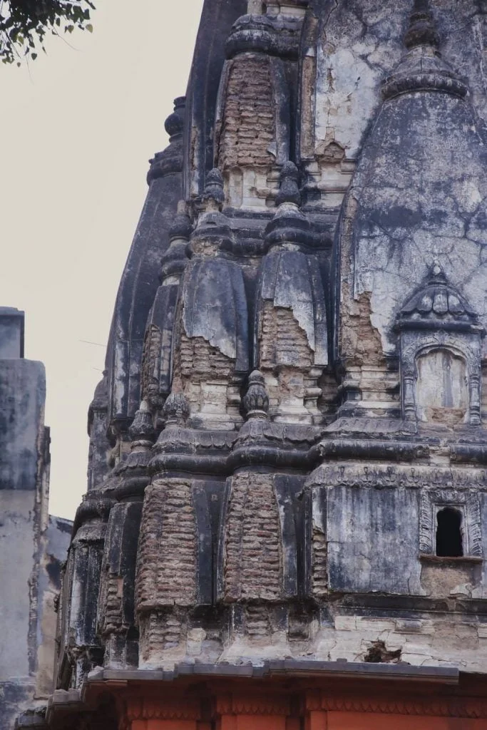 Urahshringas on the shikhara, Akucheshwar Temple, Varanasi