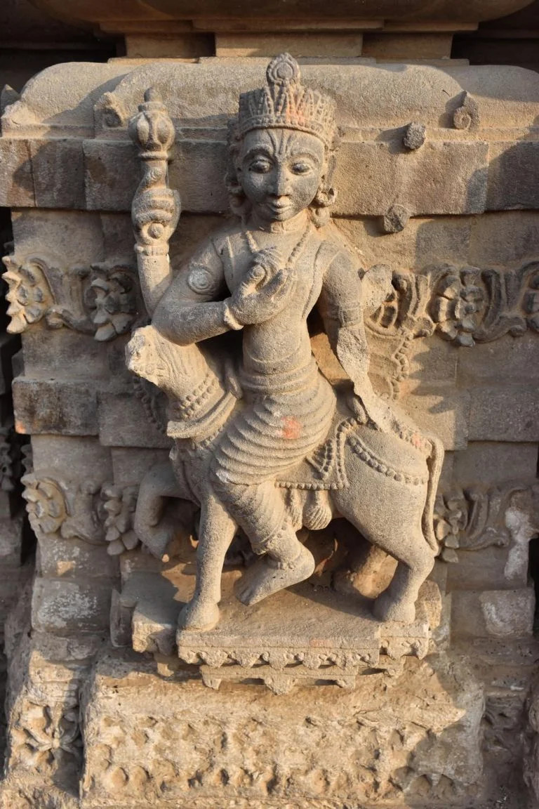 Krishna riding a horse, pratibhadra, lower register, South wall