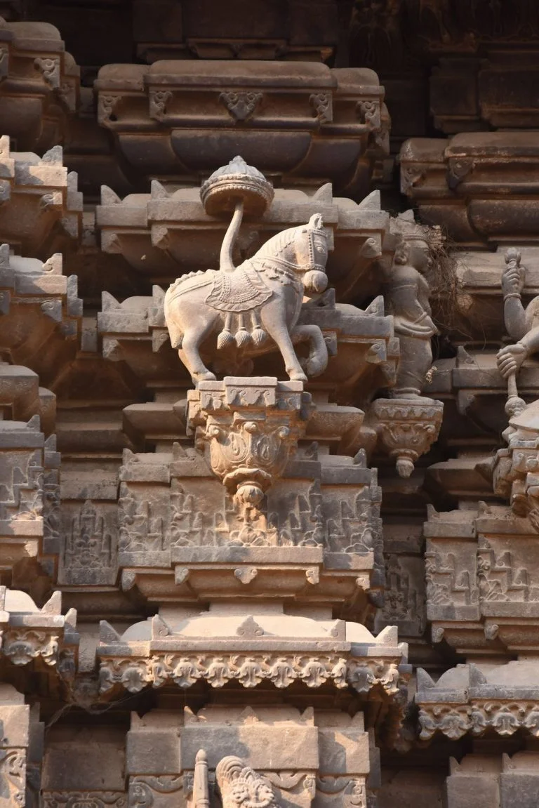 Ashvamedha horse, karna