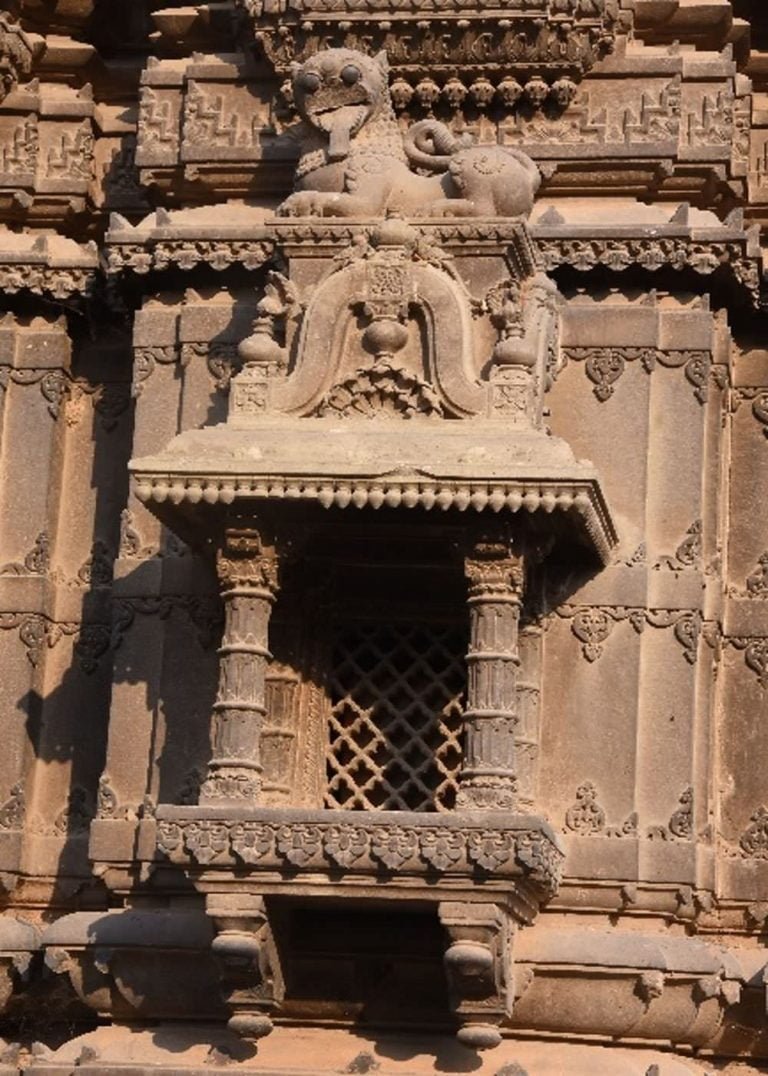 Jharoka, bhadra