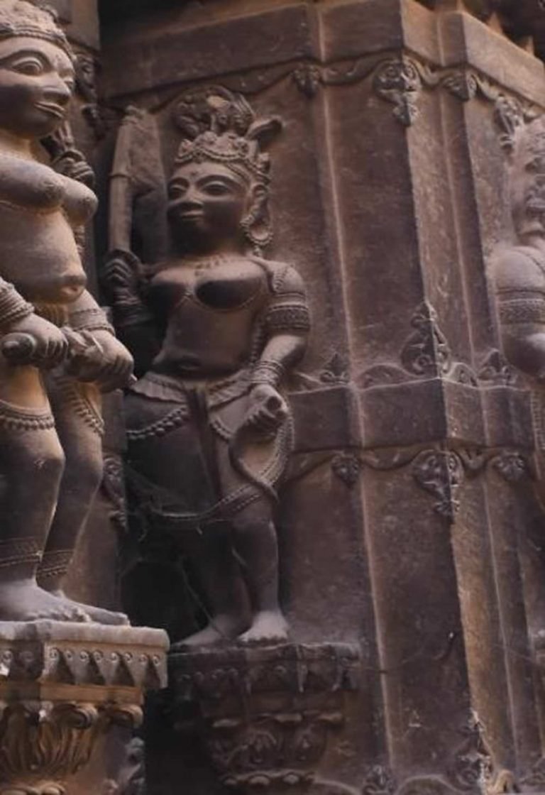 Yogini, karna, East Face